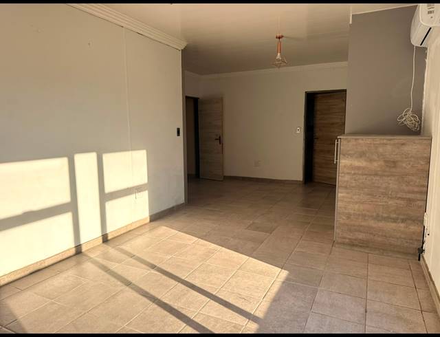 5 BEDROOM HOUSE FOR SALE IN WATERKLOOF